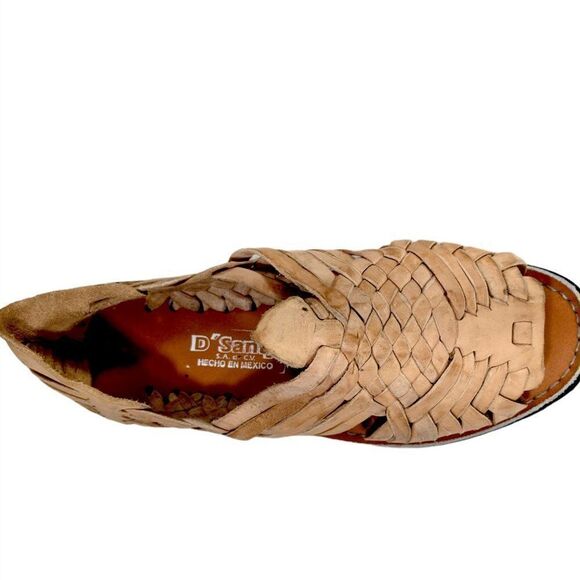 NWOT D' Santy Leather Sandals - Picture 6 of 9